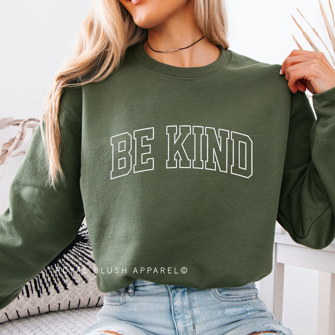 PRE-ORDER Be Kind Embroidery Sweatshirt