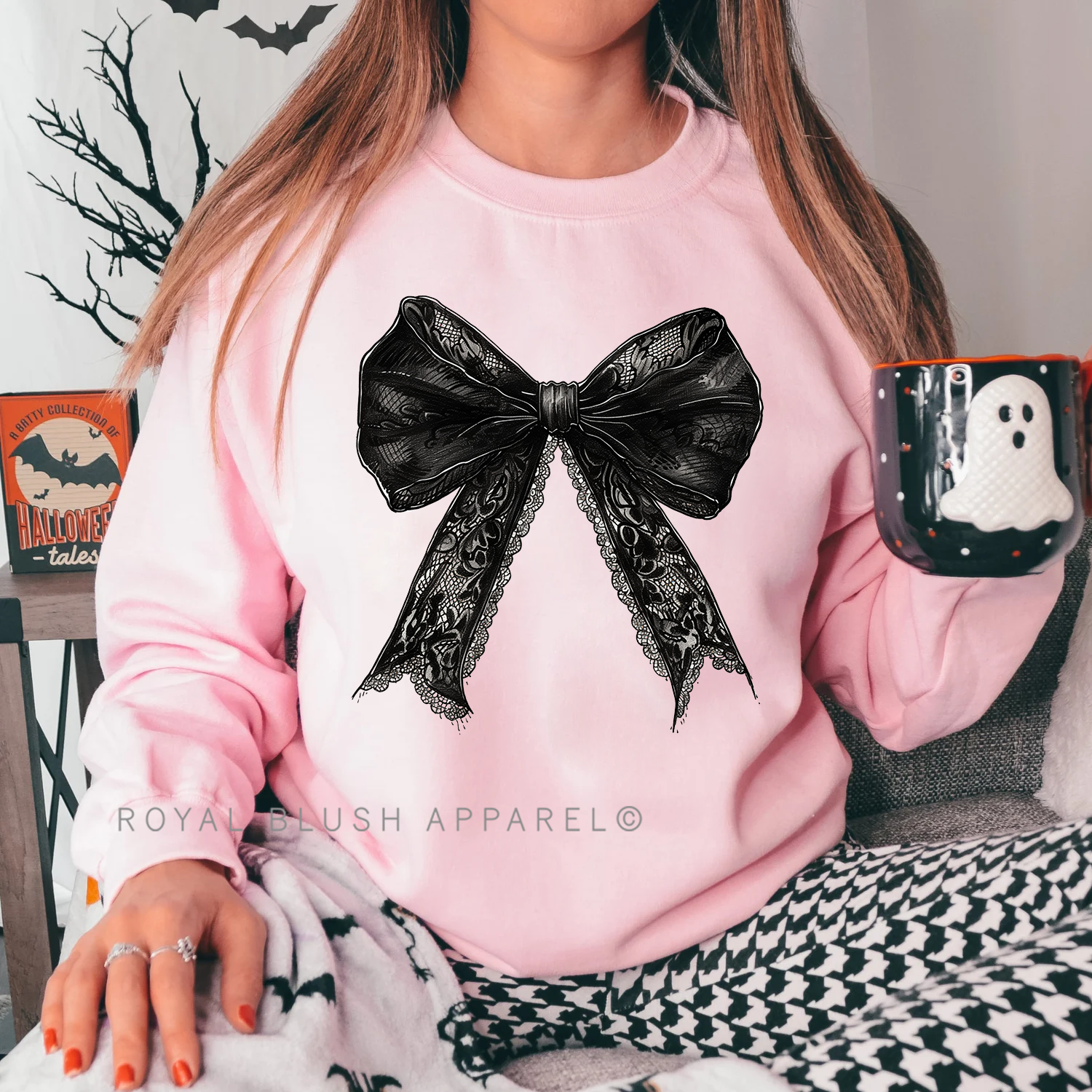 Black Lace Bow Sweatshirt