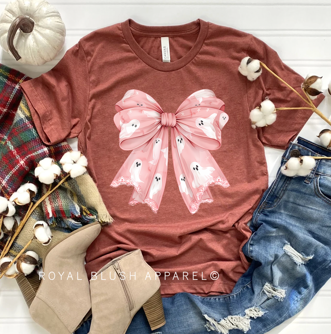 Pink Ghost Bow Relaxed Unisex T-shirt