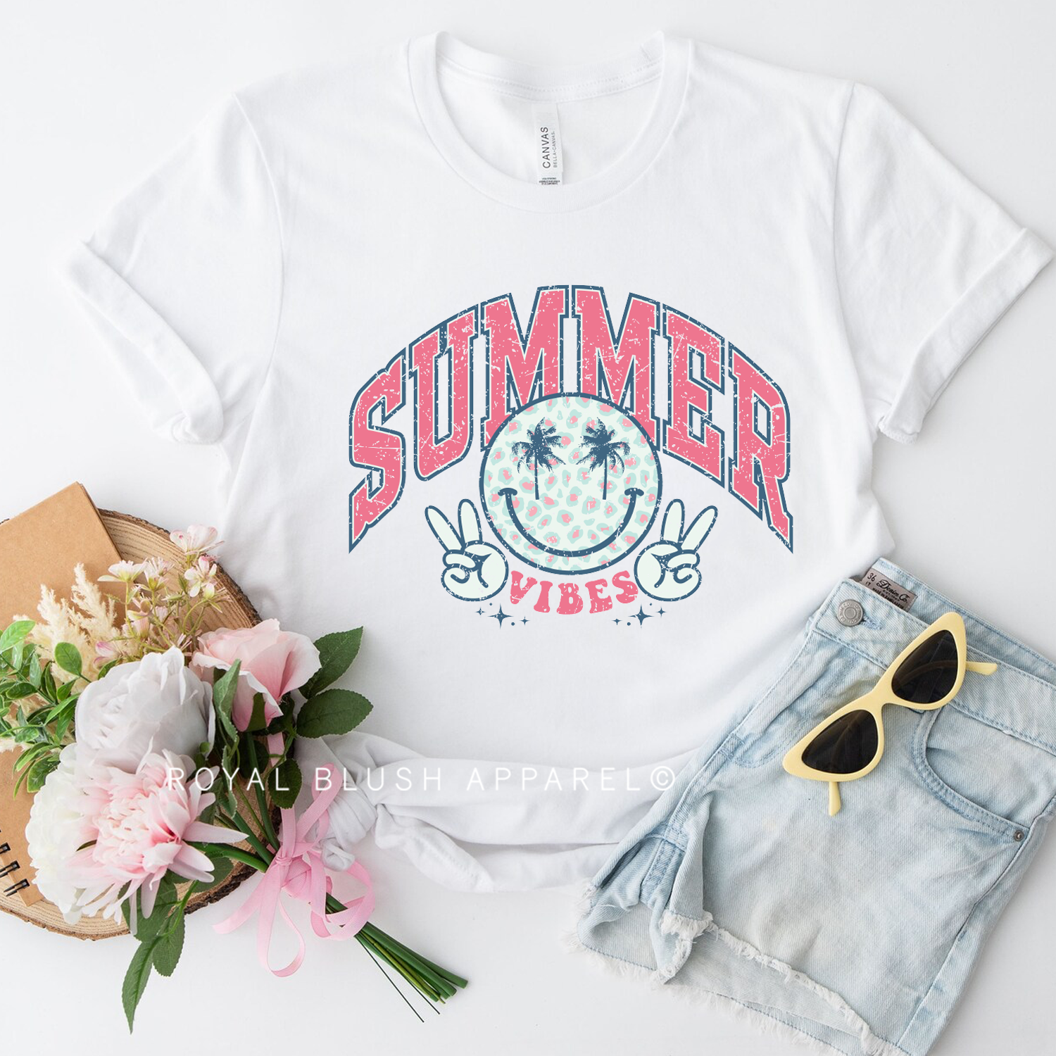 Summer Vibes Relaxed Unisex T-shirt