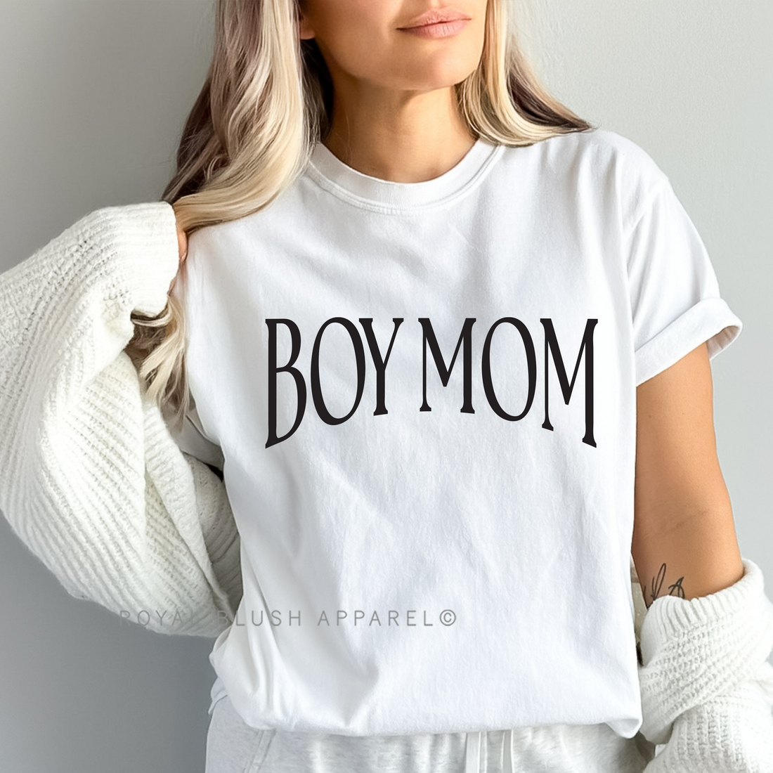 BOY MOM Unisex T-shirt