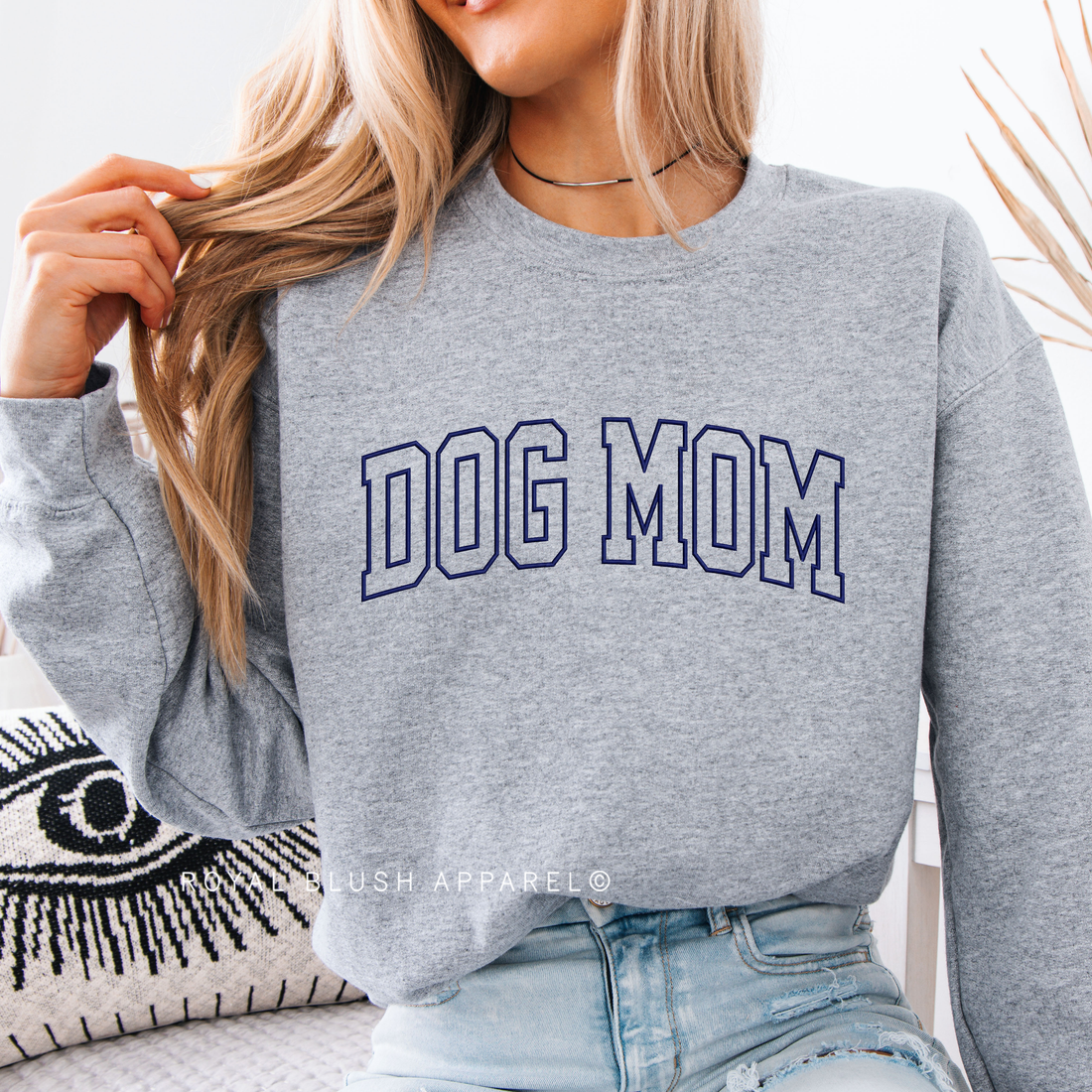 PRE-ORDER Dog Mom Embroidery Sweatshirt