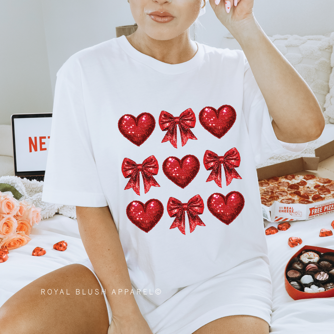 Glitter Bows &amp; Hearts Relaxed Unisex T-shirt