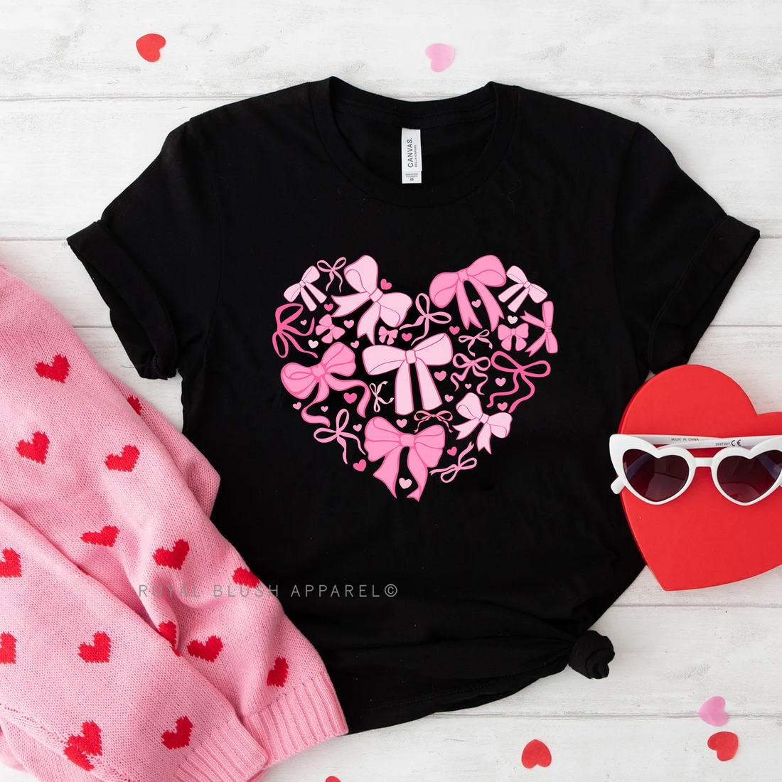 Heart Bows Relaxed Unisex T-shirt