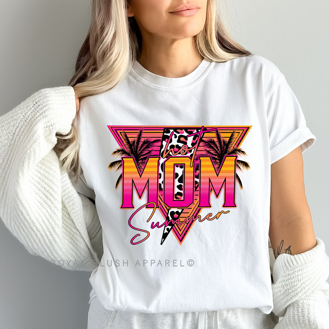 Hot Mom Summer Relaxed Unisex T-shirt