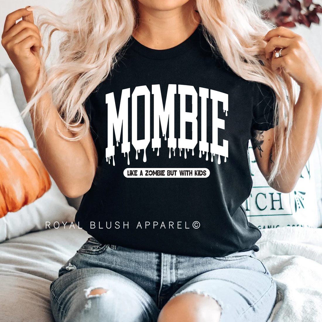 Mombie Relaxed Unisex T-shirt