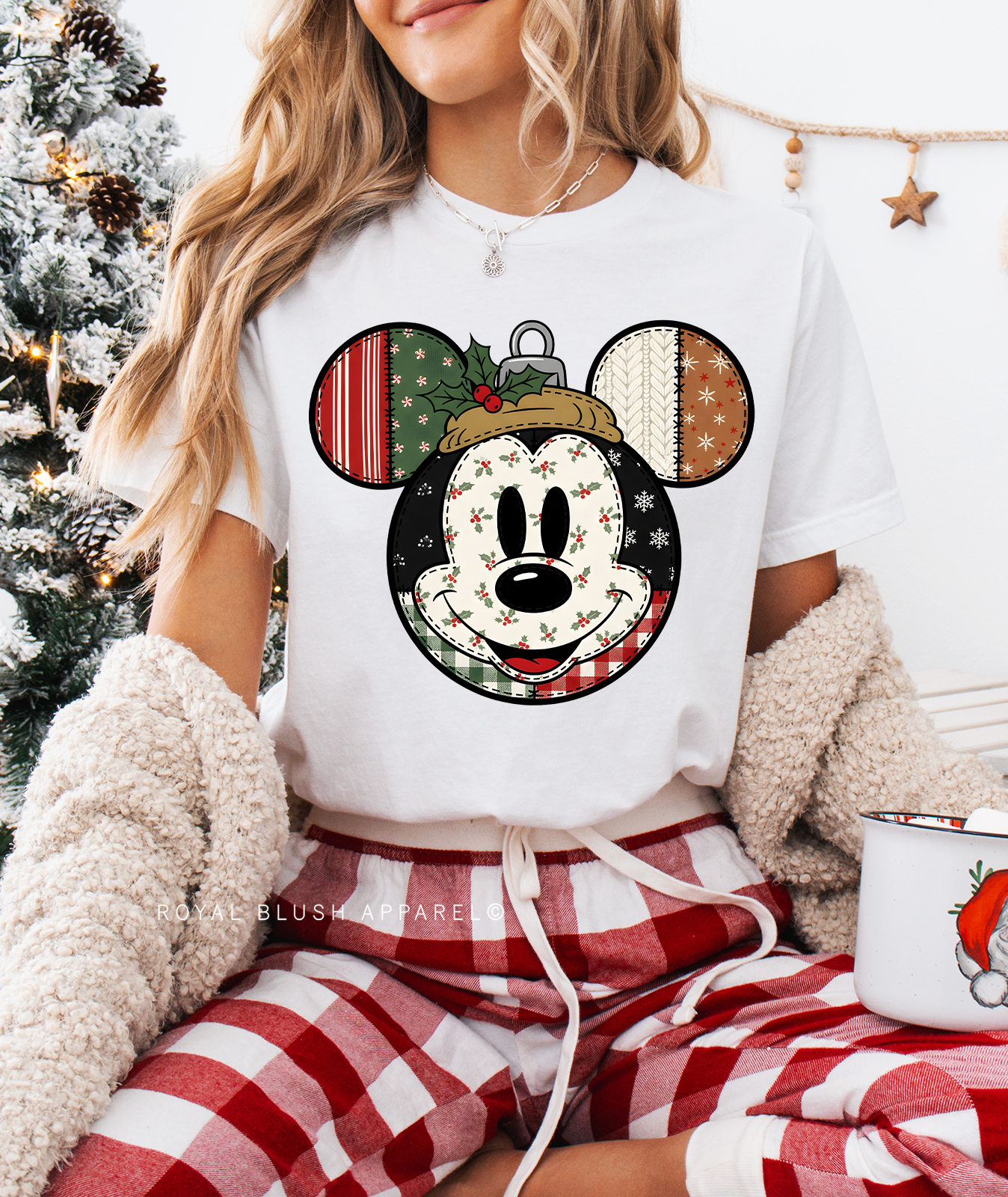 Ornament Head Relaxed Unisex T-shirt