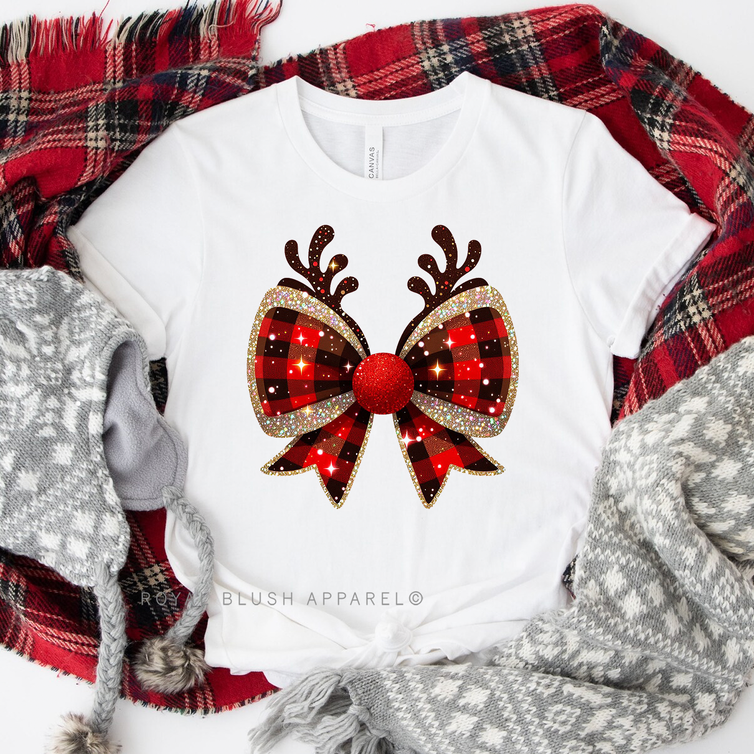 Reindeer Bow Relaxed Unisex T-shirt