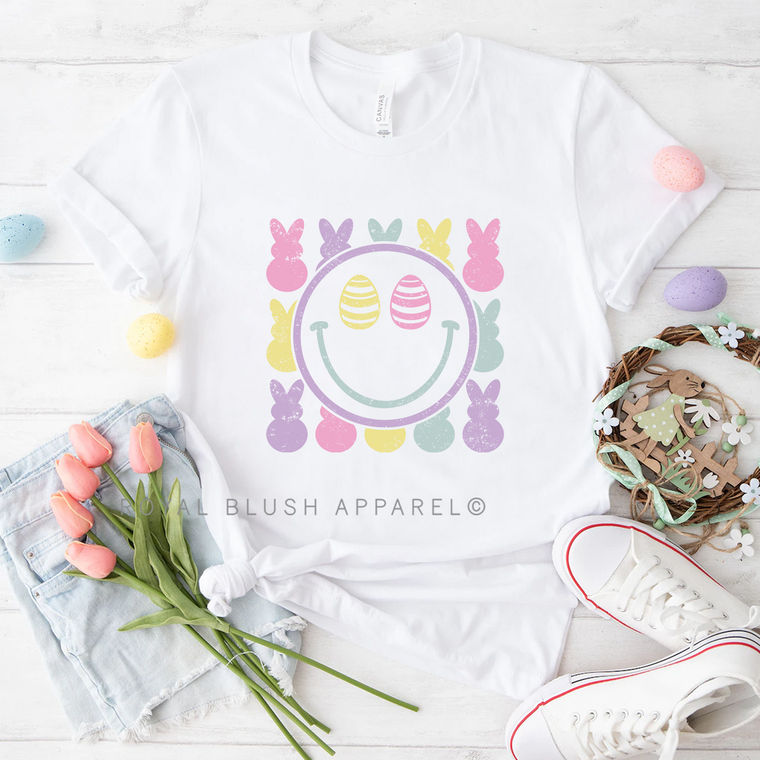 Easter Smiley Relaxed Unisex T-shirt