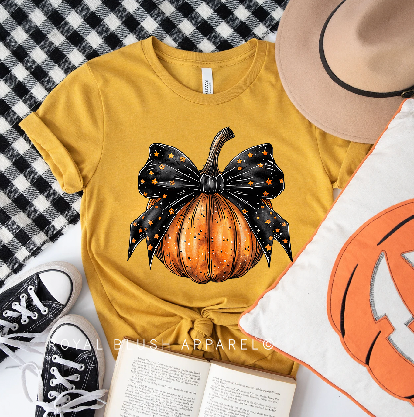 Star Pumpkin Relaxed Unisex T-shirt