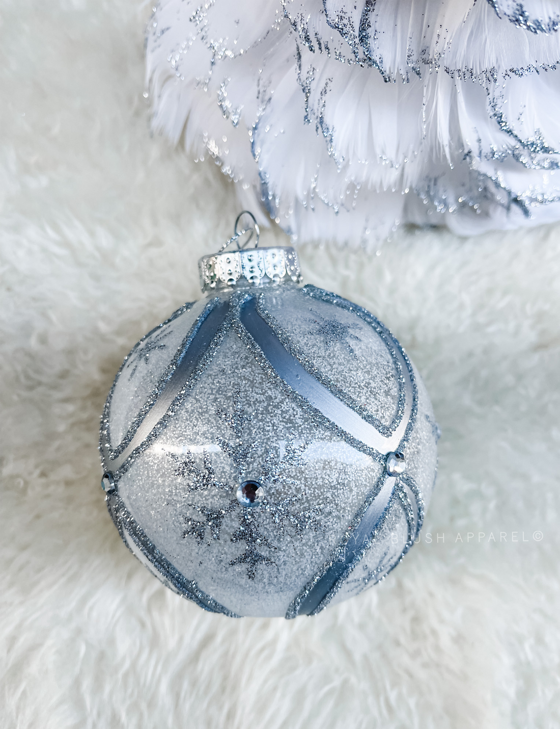 Silver Snowflake Round Ornament